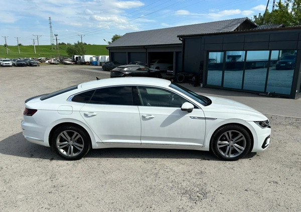 Volkswagen Arteon cena 110000 przebieg: 91000, rok produkcji 2018 z Puławy małe 352